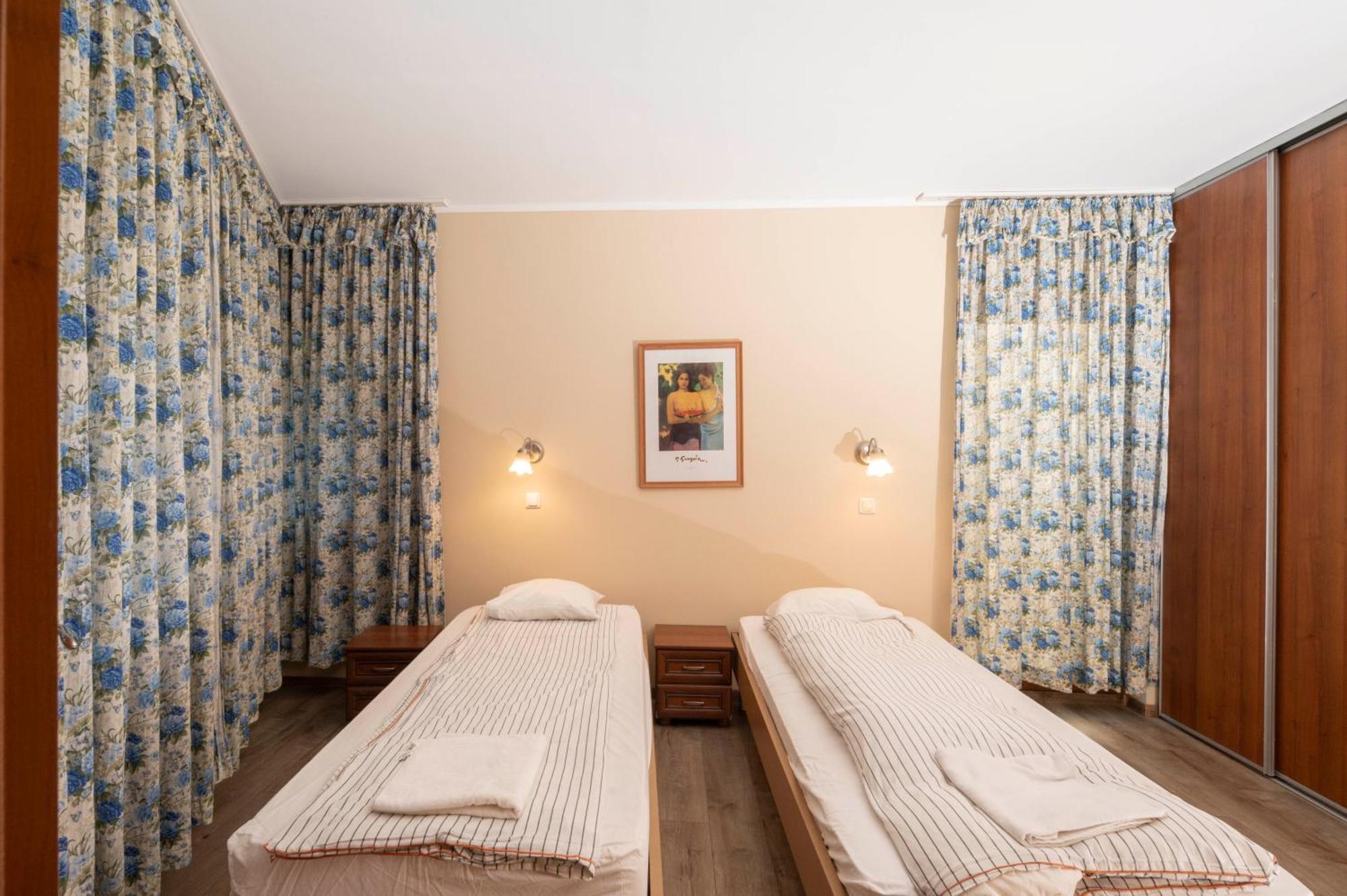 Apartament Carolina *